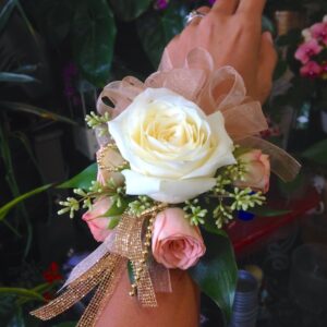 Nude Glow Corsage